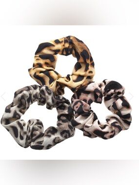 NWT. nOir Ombré Leopard Print Scrunchie Set in Tan and Black, 3 Pack